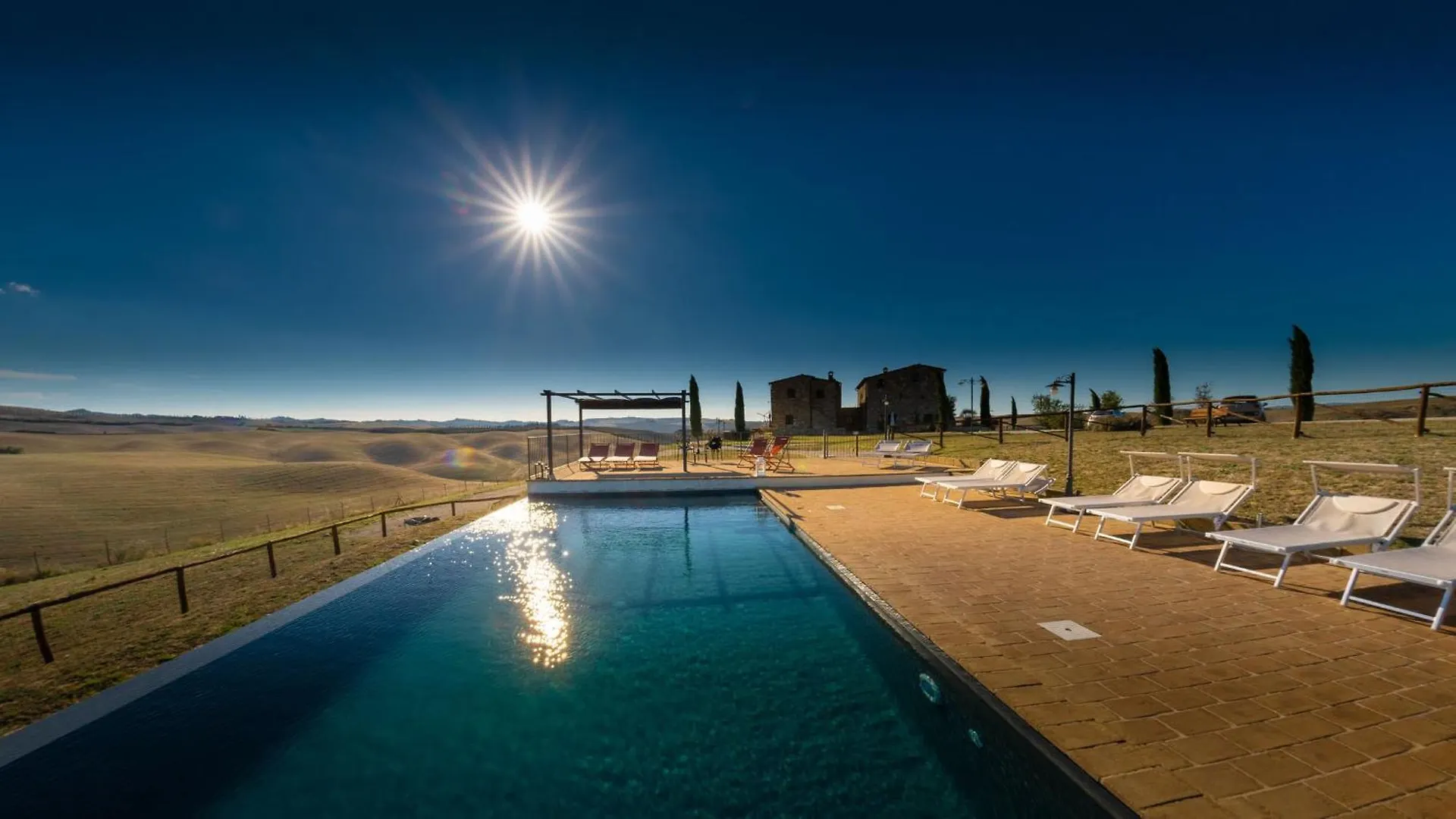 Podere Fossaccio Casa Cipresso Asciano 0*,  Italy