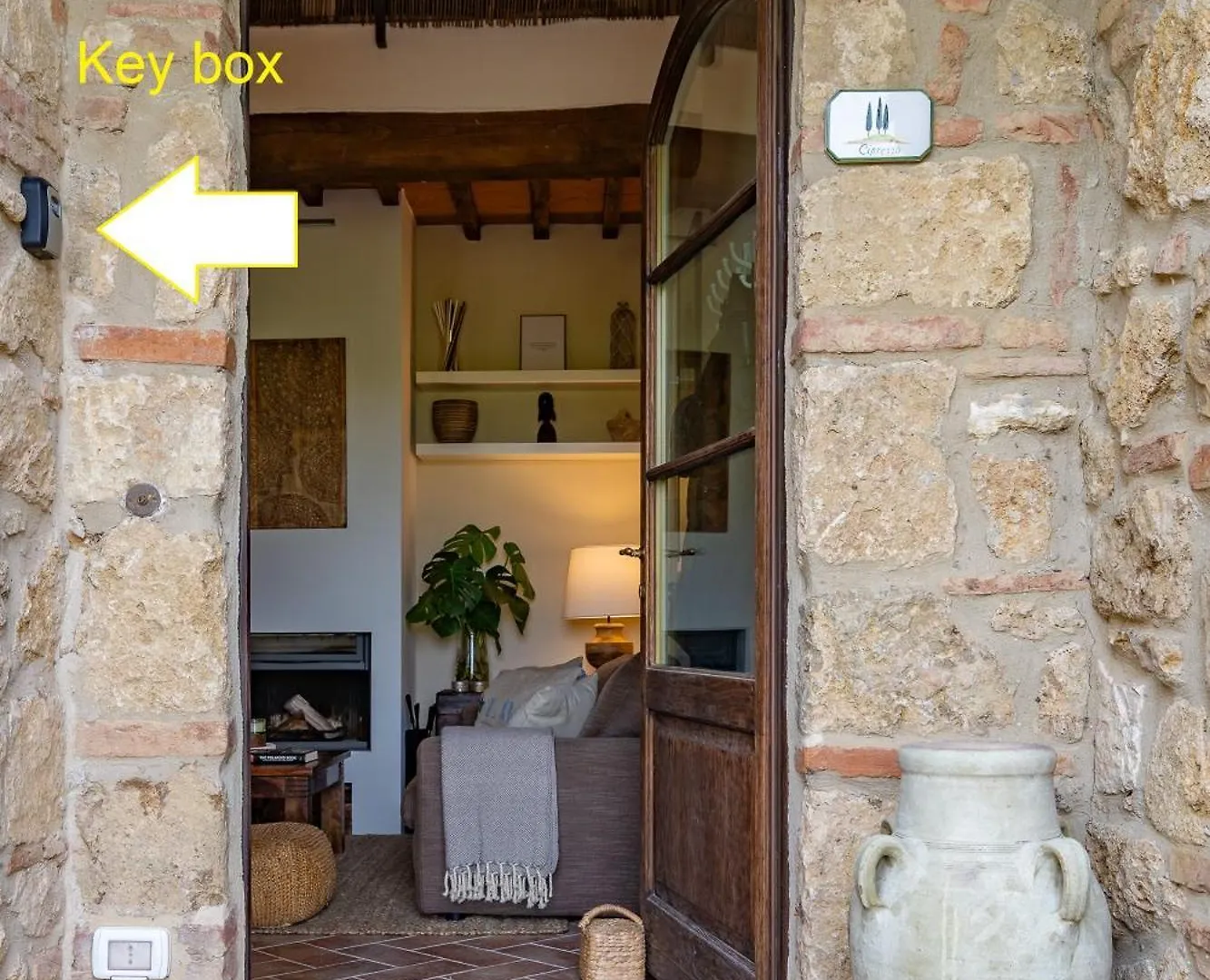 Apartment Podere Fossaccio Casa Cipresso Asciano Italy
